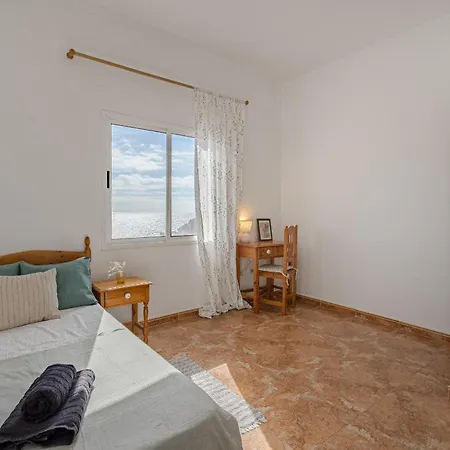 2 Bedroom Unique Ocean View In Tajao Apartment *
